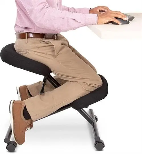 Ergonomic-Kneeling-Stool